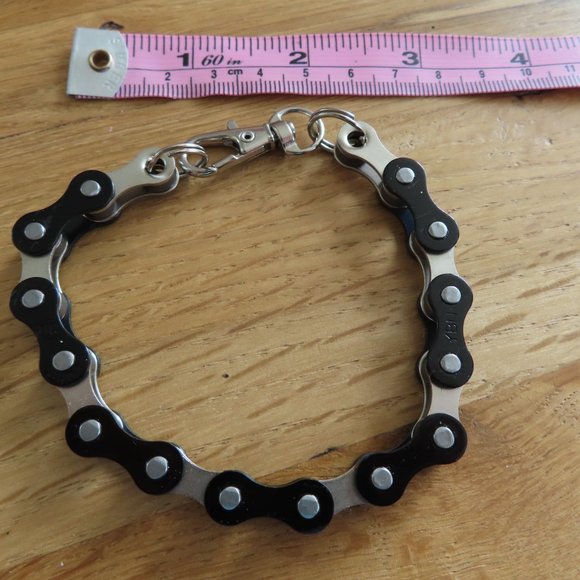 Black Bike Chain Bracelet Handmade Stainless Steel - Picture 4 of 7